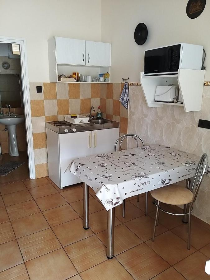 Hajdúszoboszló Garden Apartmanhaz 2 מראה חיצוני תמונה