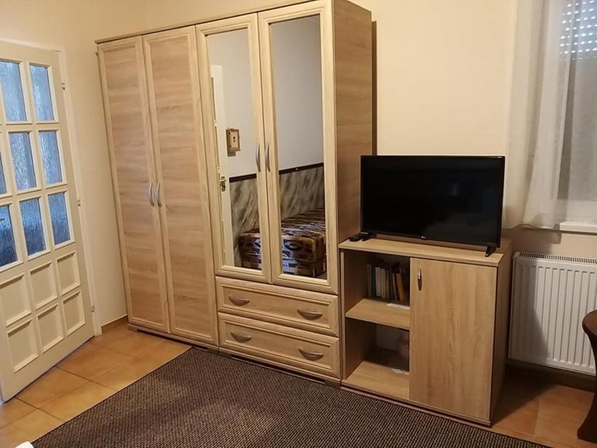 Hajdúszoboszló Garden Apartmanhaz 2 מראה חיצוני תמונה